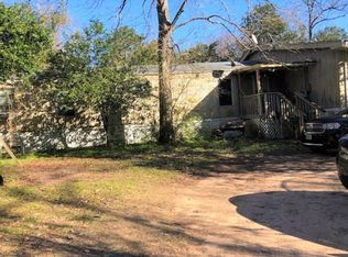 206 Carter Dr, Livingston, TX 77351