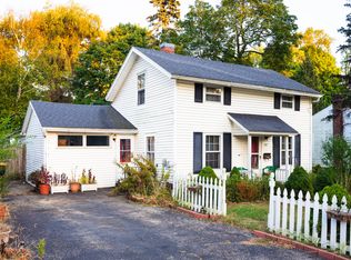 101 Oak St, Hillsdale, MI 49242