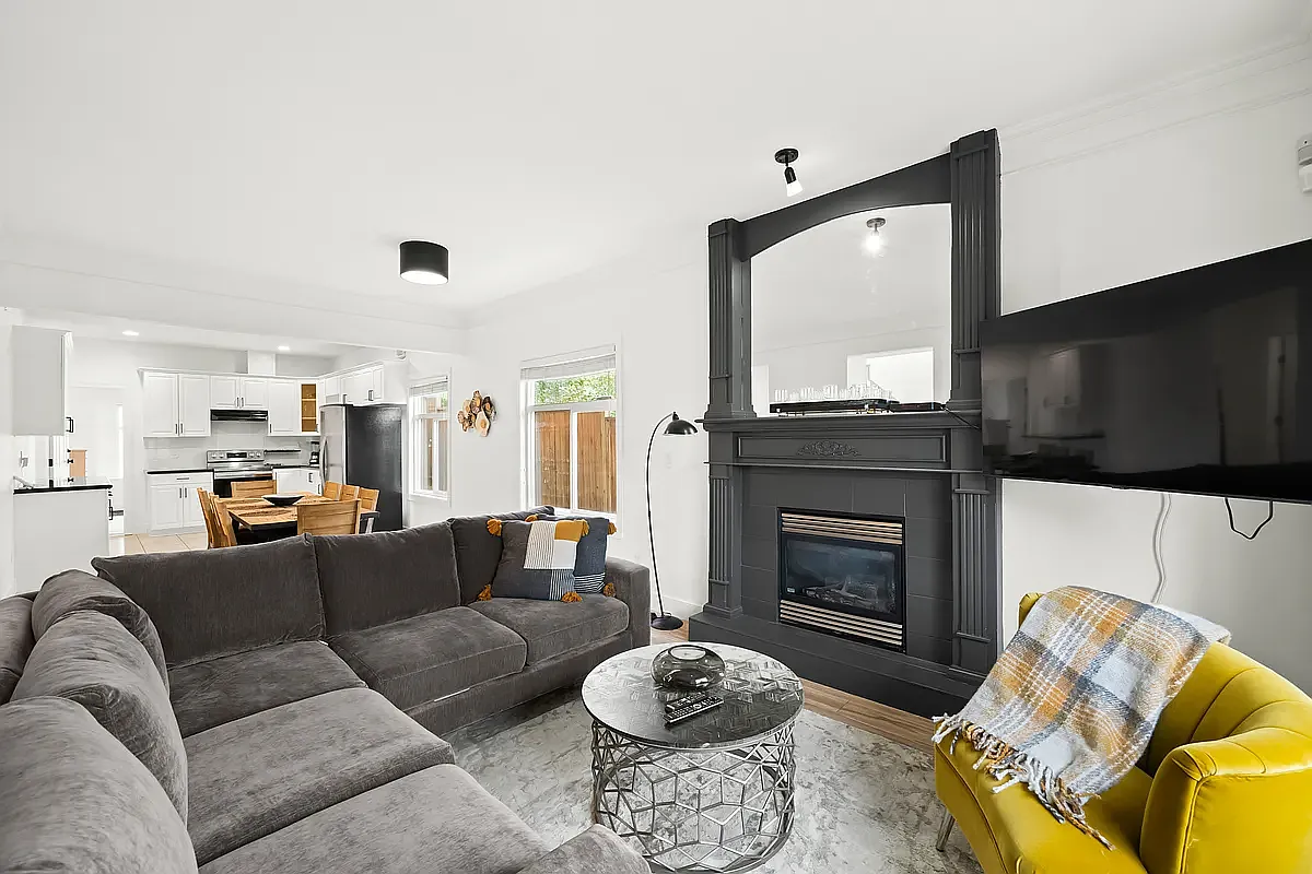 4 bed, 2050 sqft, $5,450 — Photo 3