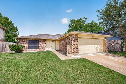 7407 Cortes Dr Photo 1