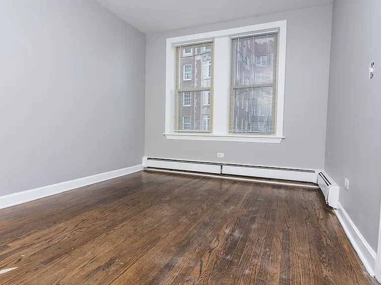 7130 S Jeffery Blvd — Photo 11