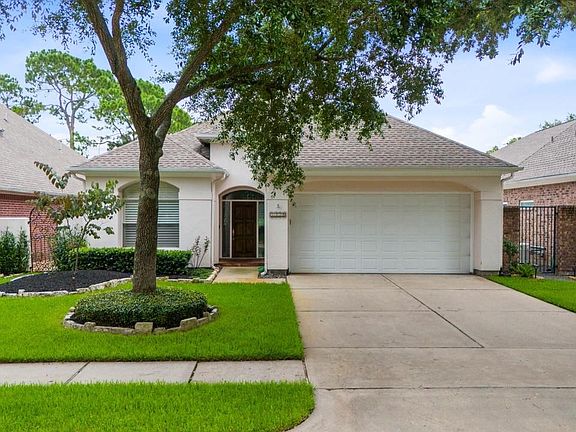 2nd image of 1335 Caravelle Ct