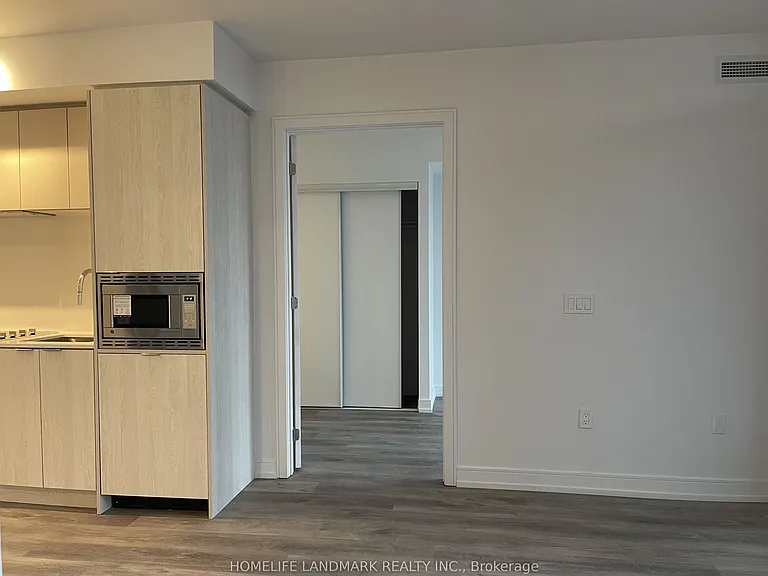 1 Jarvis St #333 — Photo 21