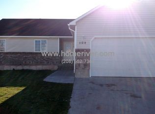 1129 S Curlew Dr, Ammon, ID 83406