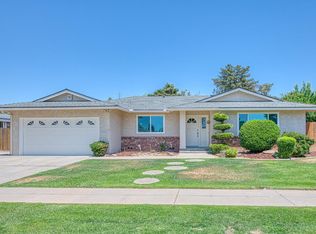 6484 N Anna St, Fresno, CA 93710