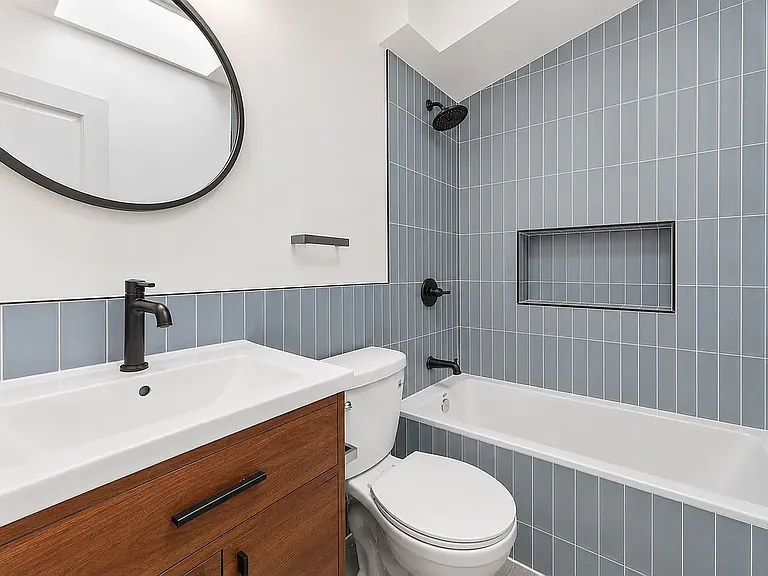 68 Linden St #2A — Photo 10