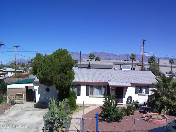 6221 E 24th St, Tucson, AZ 85711