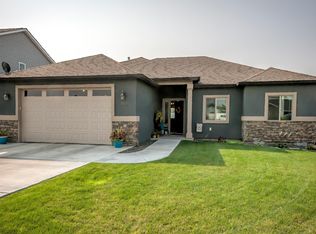 199 NW Maria St, College Place, WA 99324