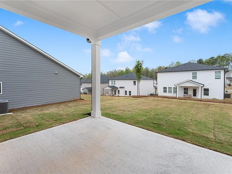 3089 Sweet Red Cir — Photo 38