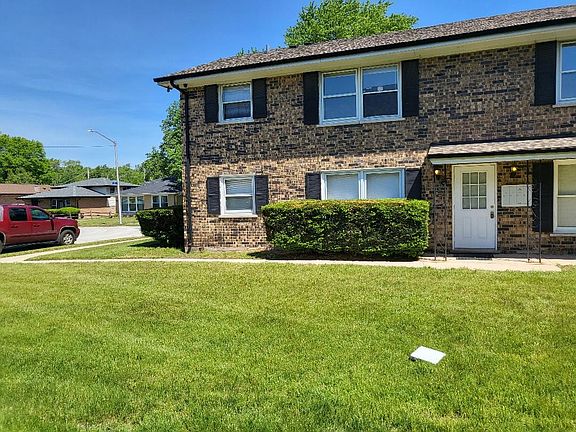 2nd image of 14449 Van Buren St #2B