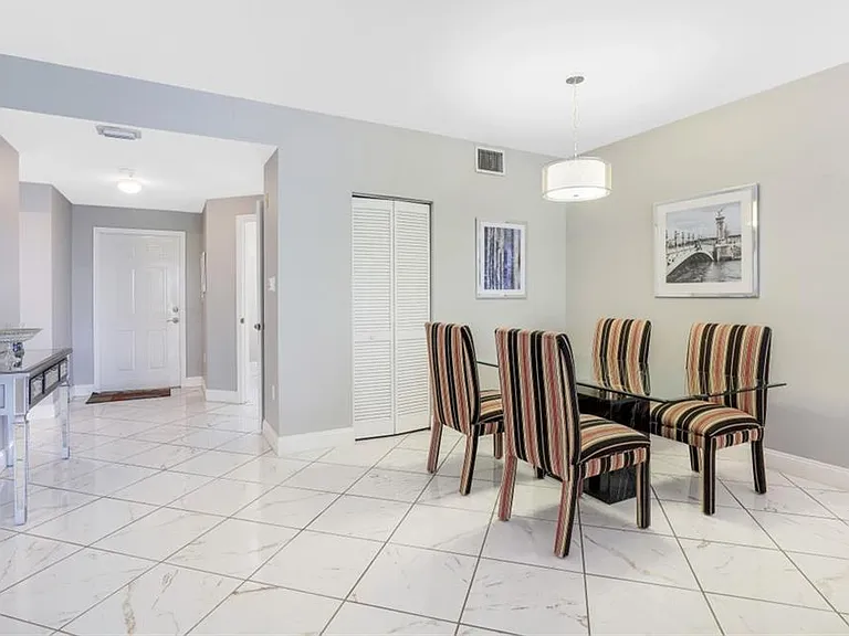 519 Roma Ct #3305 — Photo 8