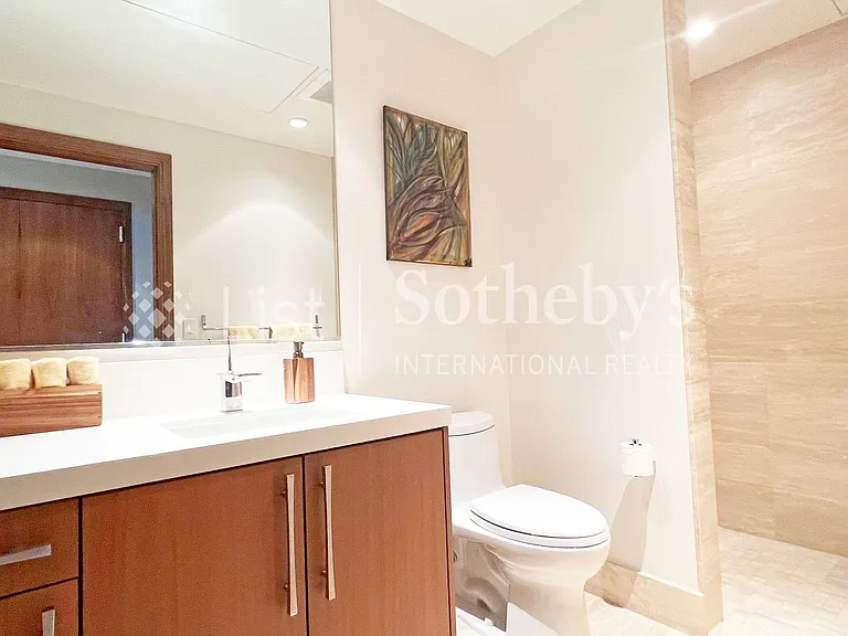 1555 Kapiolani Blvd #910 — Photo 12