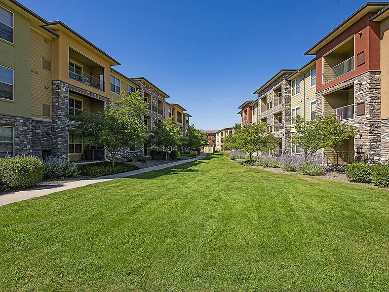 Acadia at Cornerstar Apartments — Photo 24