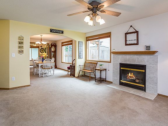 3rd image of 8017 NE 86th Ave