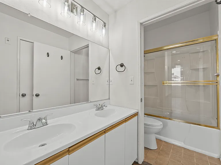 Double Sink