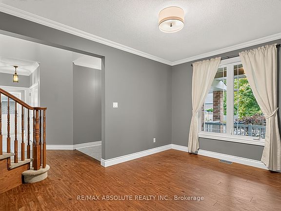 5th image of 229 Marjan Cres