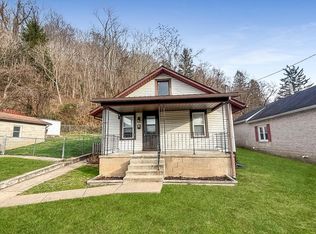 4 Russell Ave, Wheeling, WV 26003