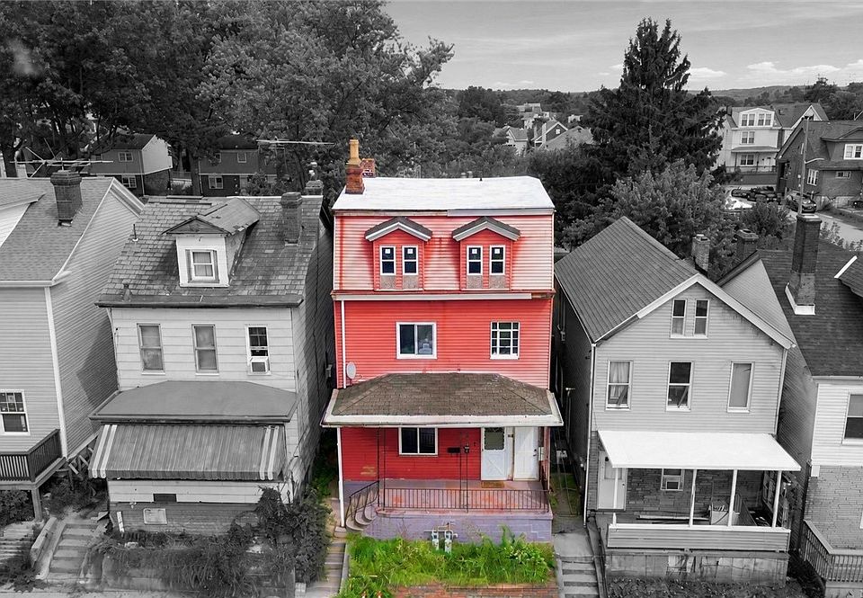 1st image of 225 Rothman St