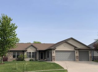 611 Sullivan St, West Branch, IA 52358