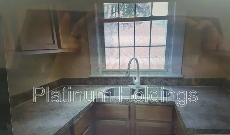 3192 Sycamore Rd — Photo 3
