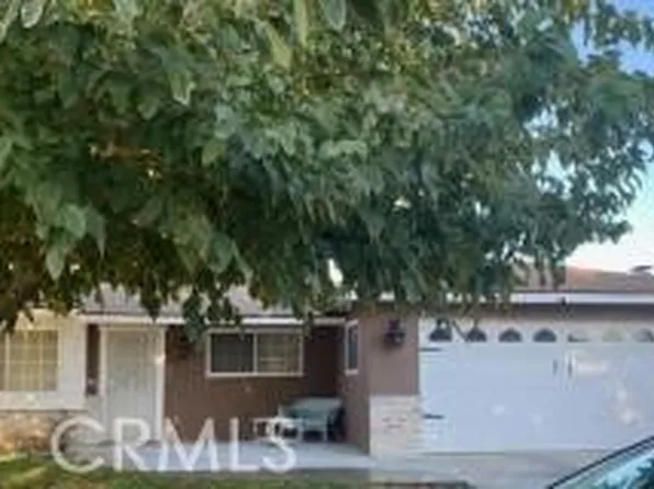 225 Apache Ln, Ridgecrest, CA 93555