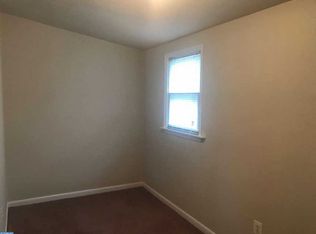 216 Lakehurst Ave, National Park, NJ 08063