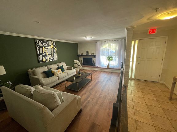 4th image of 2200 S Avenida Los Reyes
