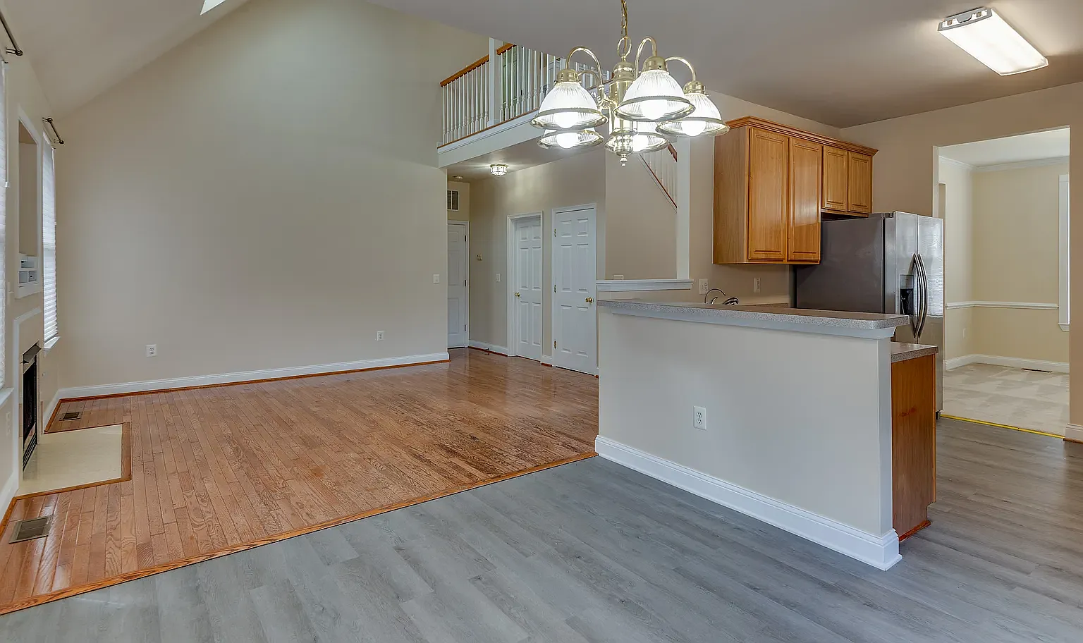 3 bed, 2.5 bath, 2200 sqft, $1,600 — Photo 4