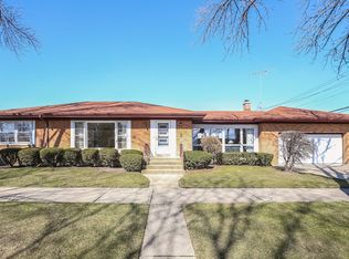 4020 W Rosemont Ave, Chicago, IL 60646