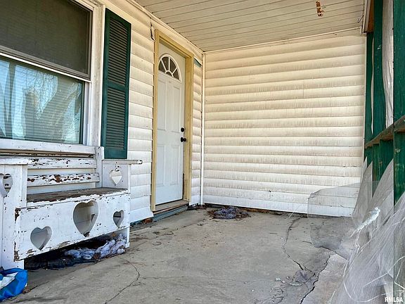 5th image of 1110 Bailey Ln