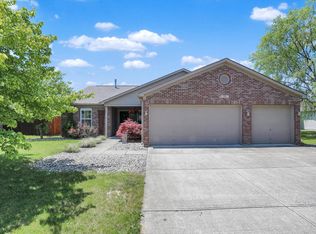 942 Ginger Cir, Greenfield, IN