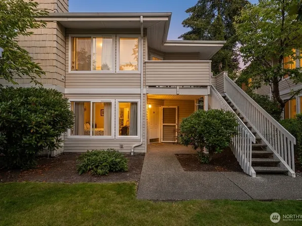9210 Market Place #G102, Lake Stevens, WA 98258