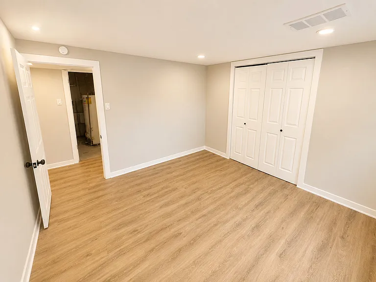 14603 S Avalon Ave — Photo 16