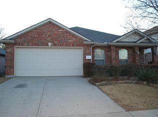 913 Warbler, Aubrey, TX 76227
