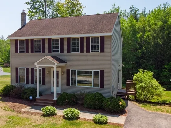 140 Lakeshore Dr, Winchendon, MA 01475