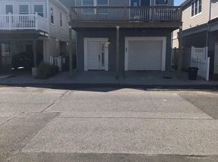 93 Delaware Ave, Long Beach, NY 11561