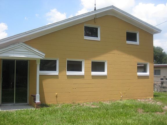 5th image of 3012 Pembrook Dr