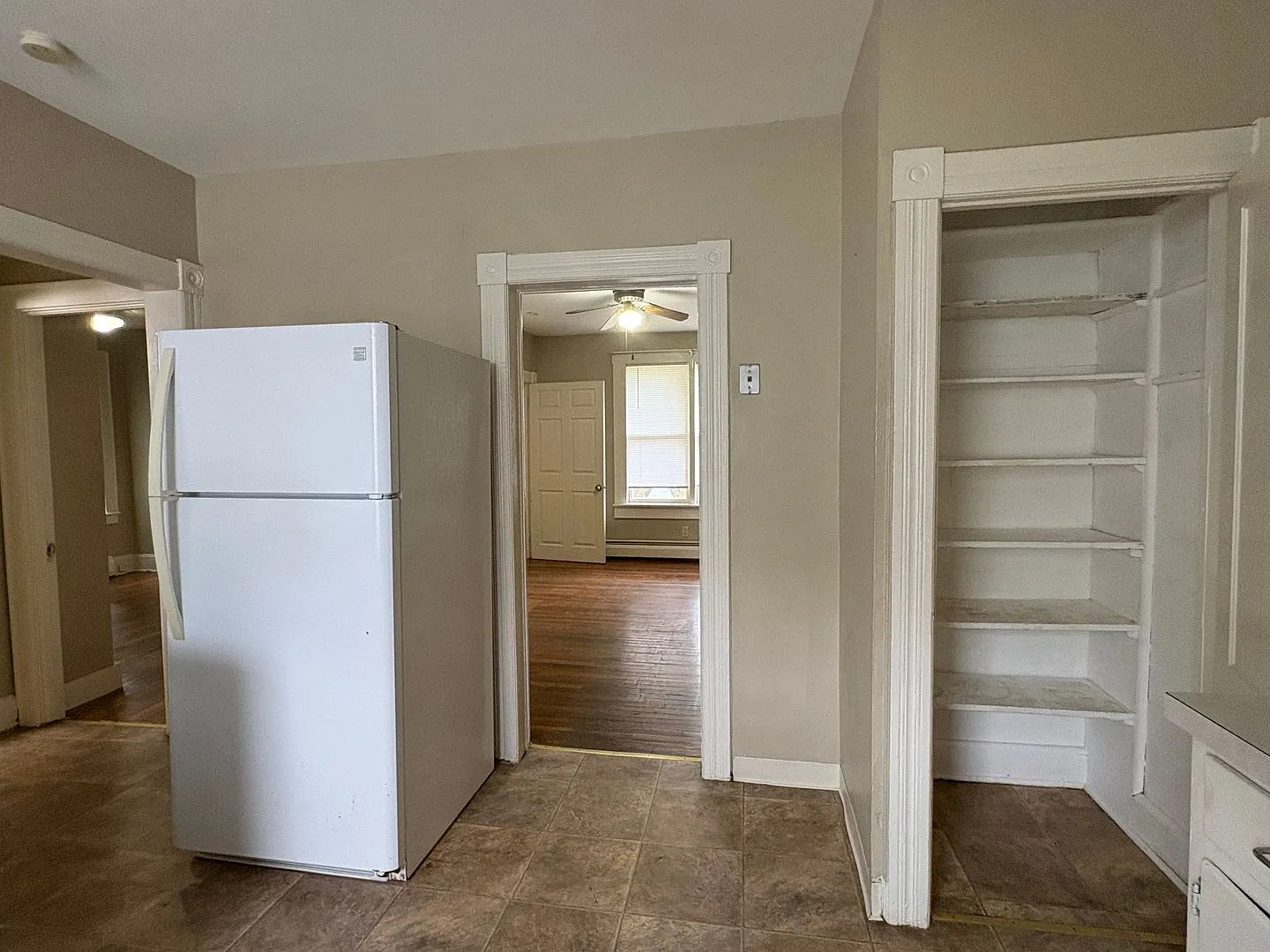 28 Durant Terrace - Red Pod — Photo 4