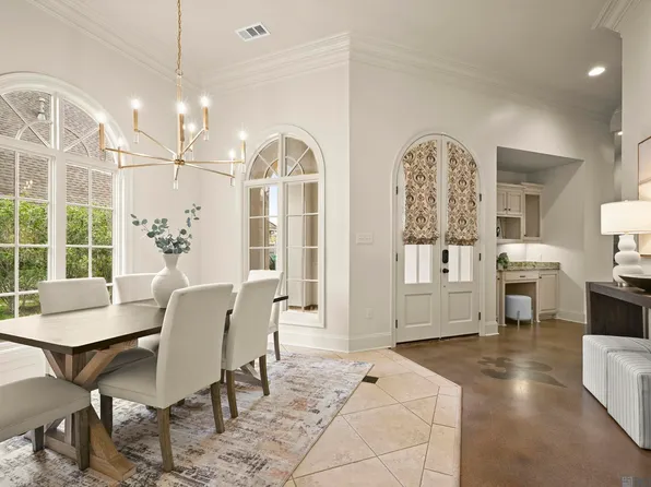 25843 Royal Troon Ave, Denham Springs, LA 70726