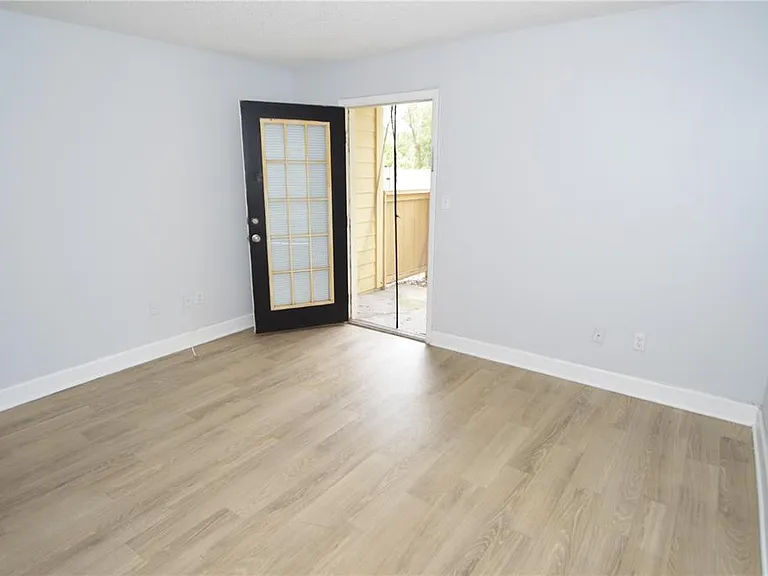 8758 Mallard Reserve Dr #101 — Photo 17