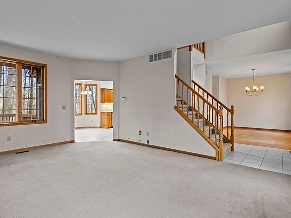 4th image of 2974 Alpenhaus Ln