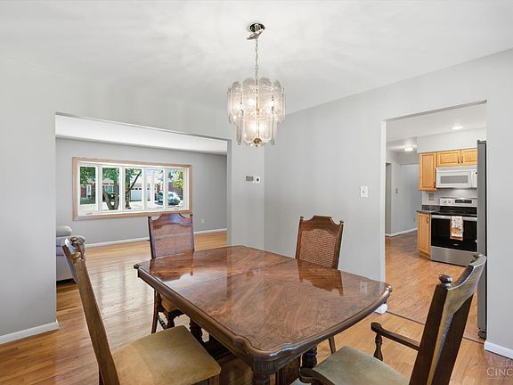 4th image of 8576 Bethany Ln