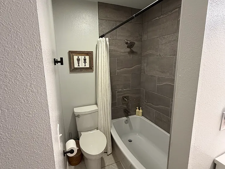 22506 Sampson Dr — Photo 31