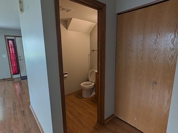 4th image of 1357 Orleans Dr