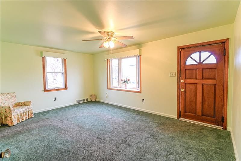 1125 Eckert Rd, Monaca, PA 15061 Zillow