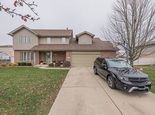 19509 Newport Dr, Mokena, IL 60448