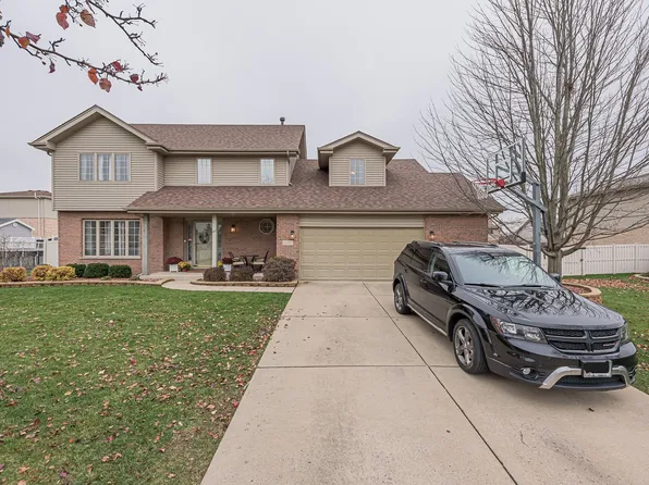 19509 Newport Dr, Mokena, IL 60448