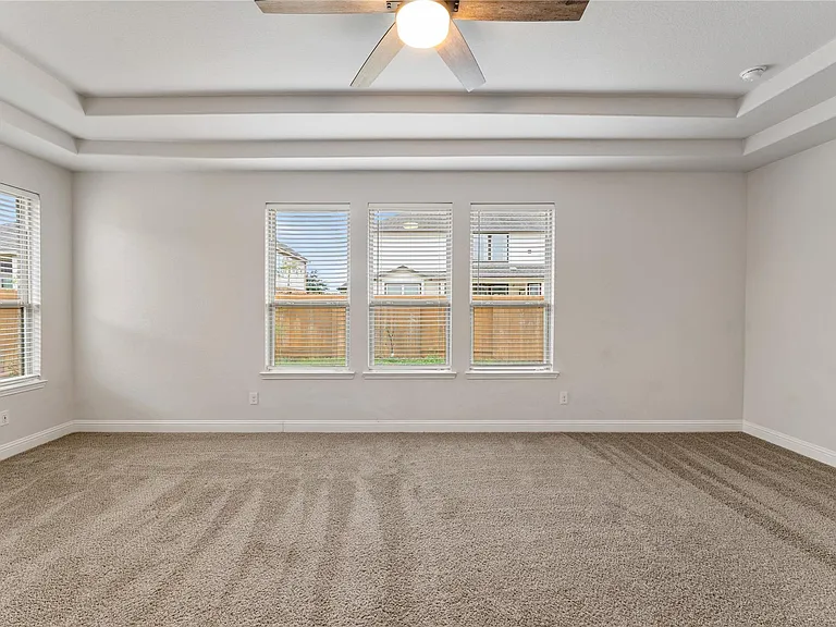 7623 Water Glen Ln — Photo 27