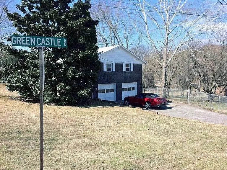 1340 Mimosa Dr — Photo 23
