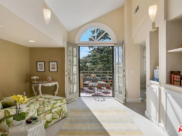 332 S Anita Ave — Photo 32